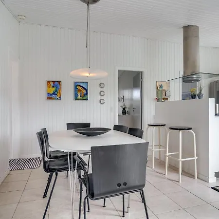 Arwen - 200m From The Sea In Nw Jutland By Interhome