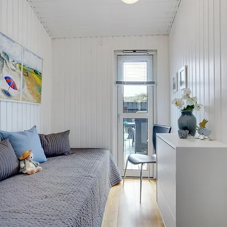 Arwen - 200m From The Sea By Interhome Feriehus *